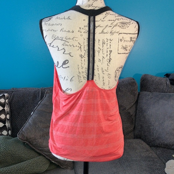 🎉4 for $20 Nike Dri-Fit Tank, Small - Picture 4 of 7